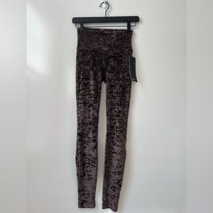 NWT Lululemon Wunder Lounge High-Rise Tight 28" in Crushed Velvet, size 4